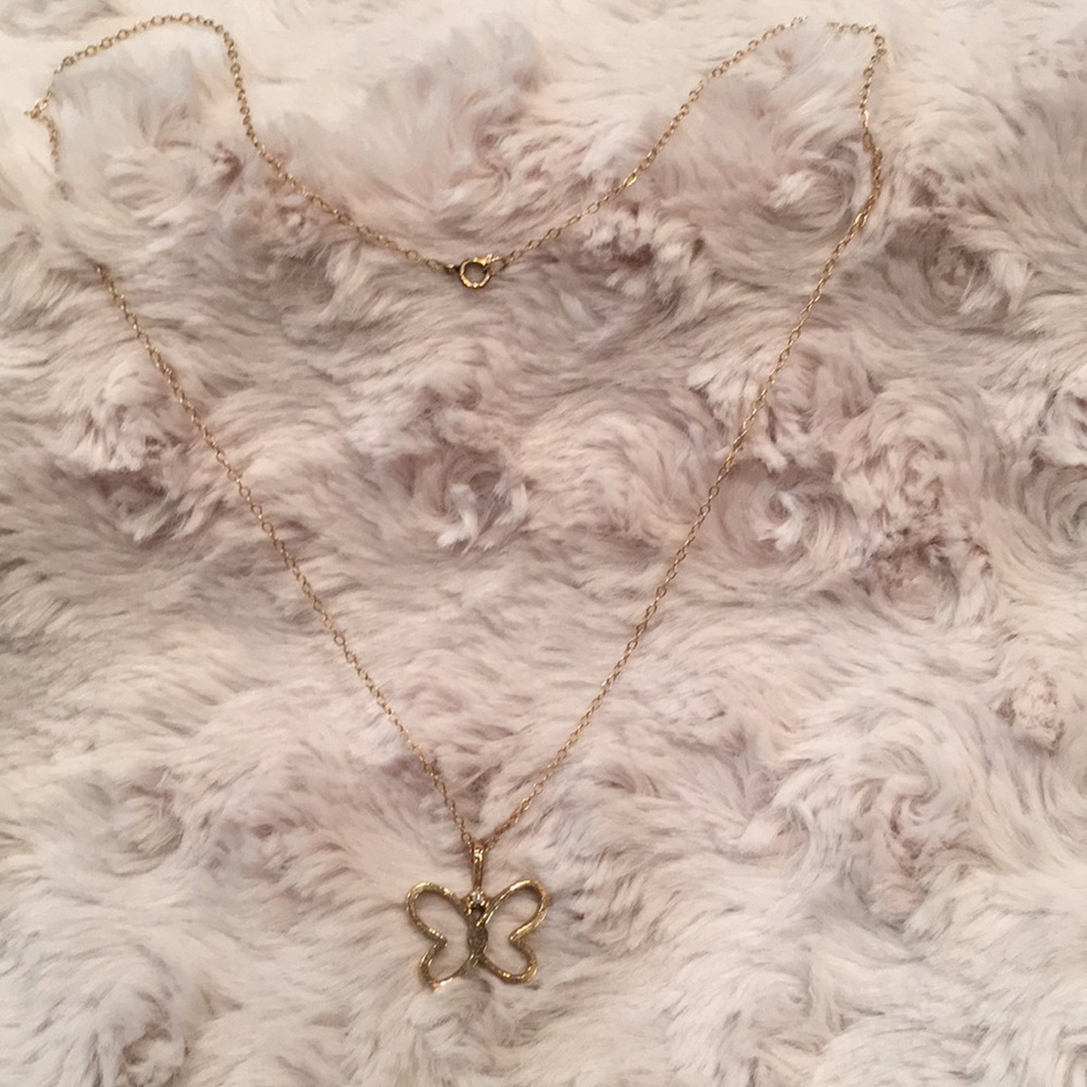 10 K gold necklace